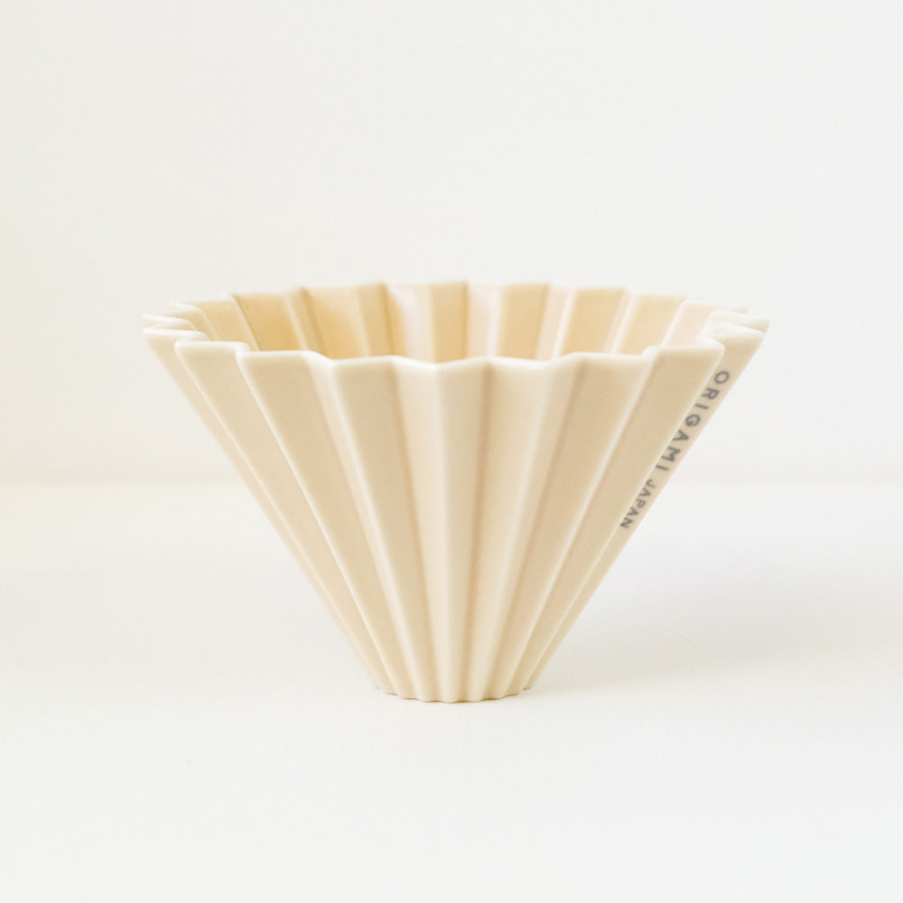 Medium ORIGAMI Dripper- Matte Beige