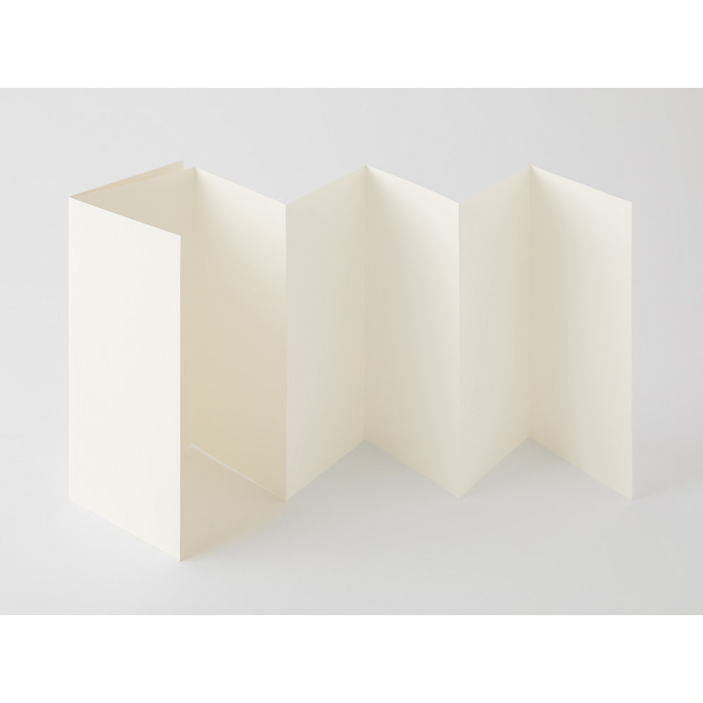 032 Accordion Fold Paper